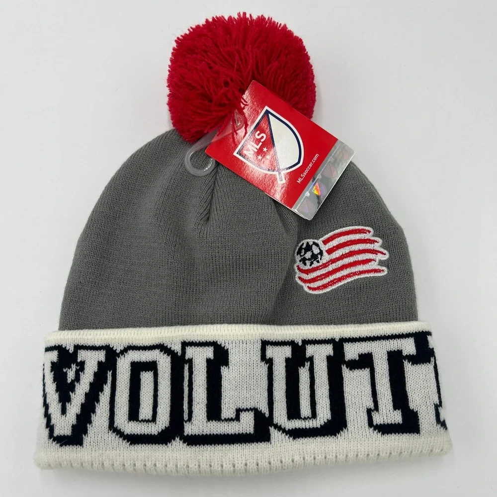 MLS New England Revolution‎ Beanie Hat Gray Red Pom Cuffed Knit Soccer Cap NWT